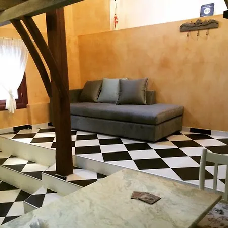 The House By The River Luxury Guest house