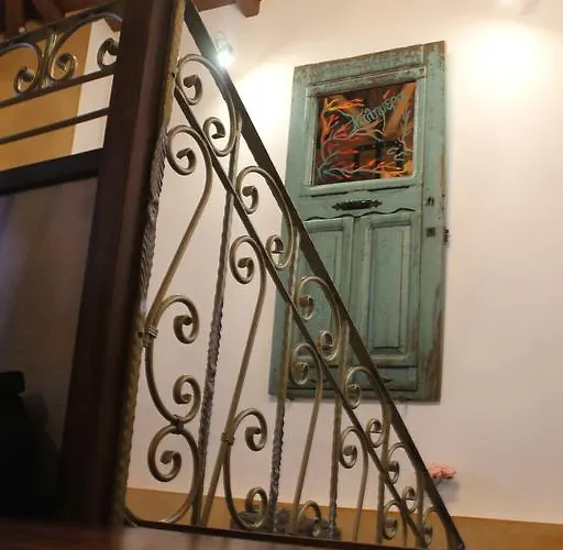 The House By The River Luxury Casa de hóspedes